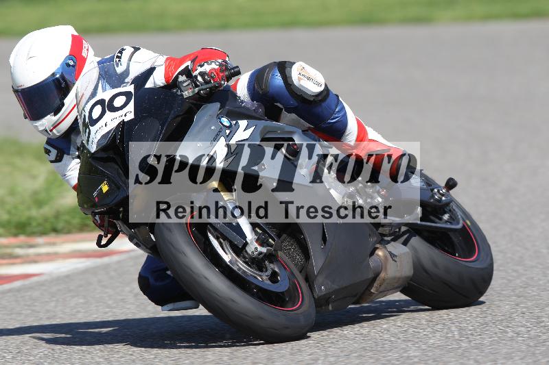 Archiv-2025/13 01.05.2025 Speer Racing ADR/Gruppe gelb/300